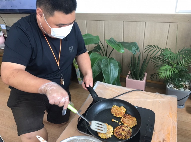 콘옥수수전 만들기 및 시식